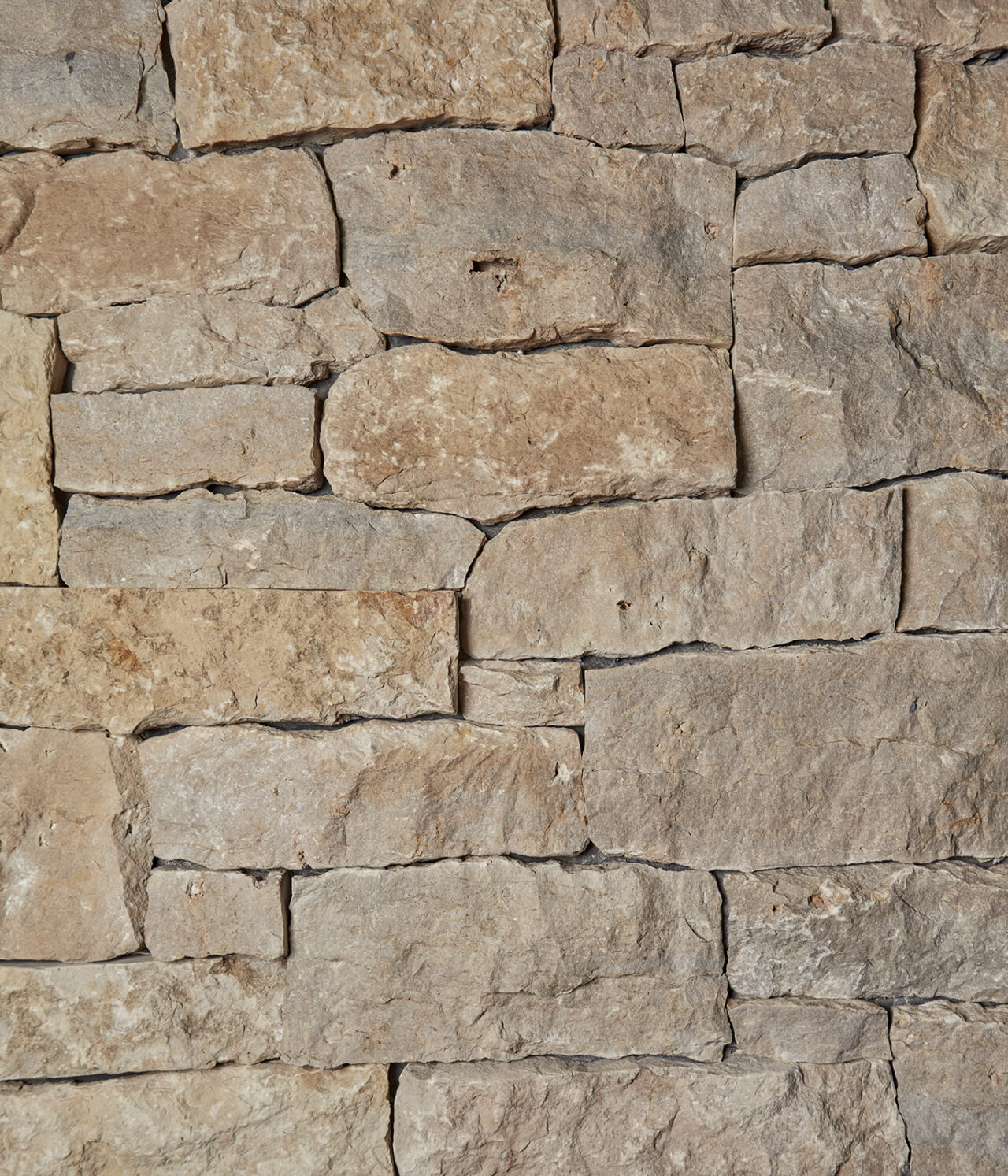 Mill Creek Siena - Buechel Stone