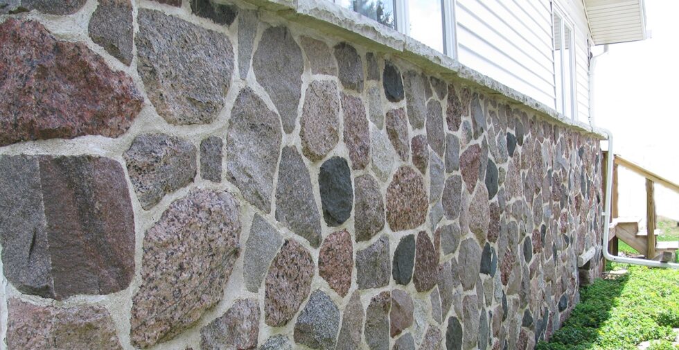 Split Granite Fieldstone - Buechel Stone