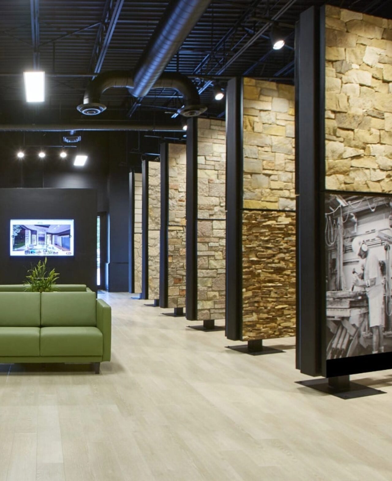 Design Centers - Buechel Stone